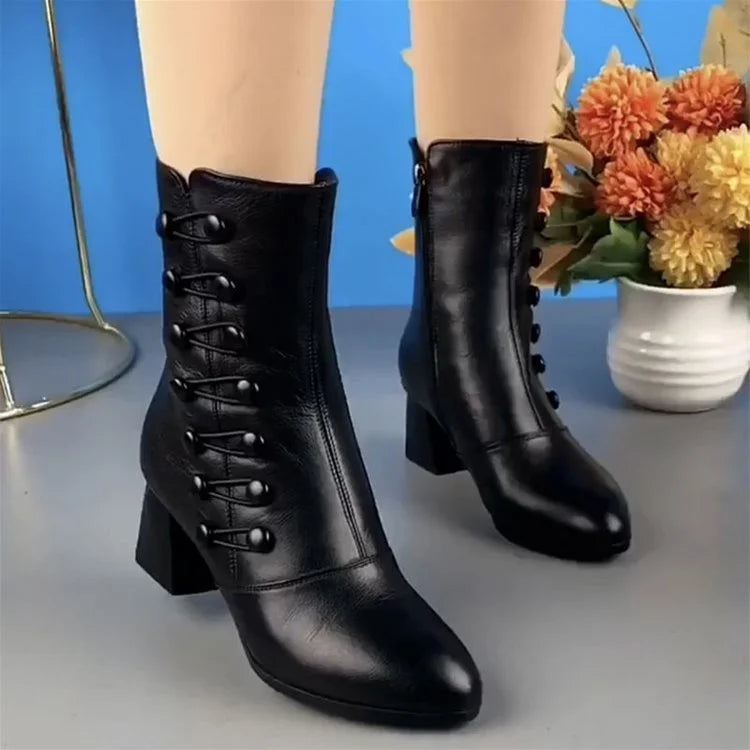 Sylvia | Warme Damen-Stiefeletten aus Leder mit seitlicher Schnalle