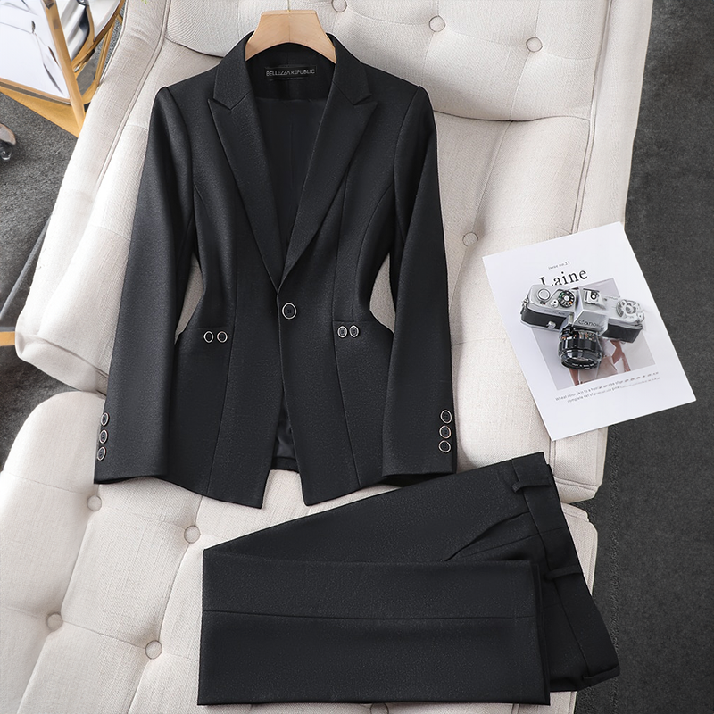 AuraChic - Elegantes Blazer-Set